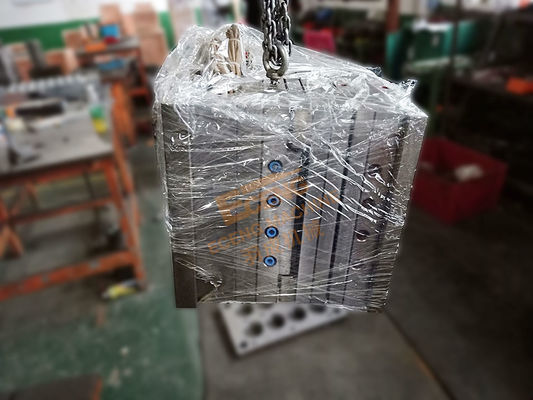 500ml PET 프리폼 금형 8 캐비티 PET 중공 성형 CE SGS ISO