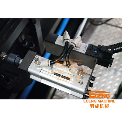 380V 50HZ 6 캐비티 스트레치 중공 성형기 5.5*1.8*1.9m