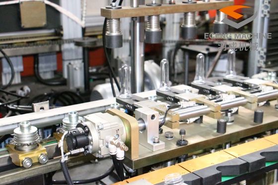 에너지 저장 패트병 취입기 2000 Ml PLC